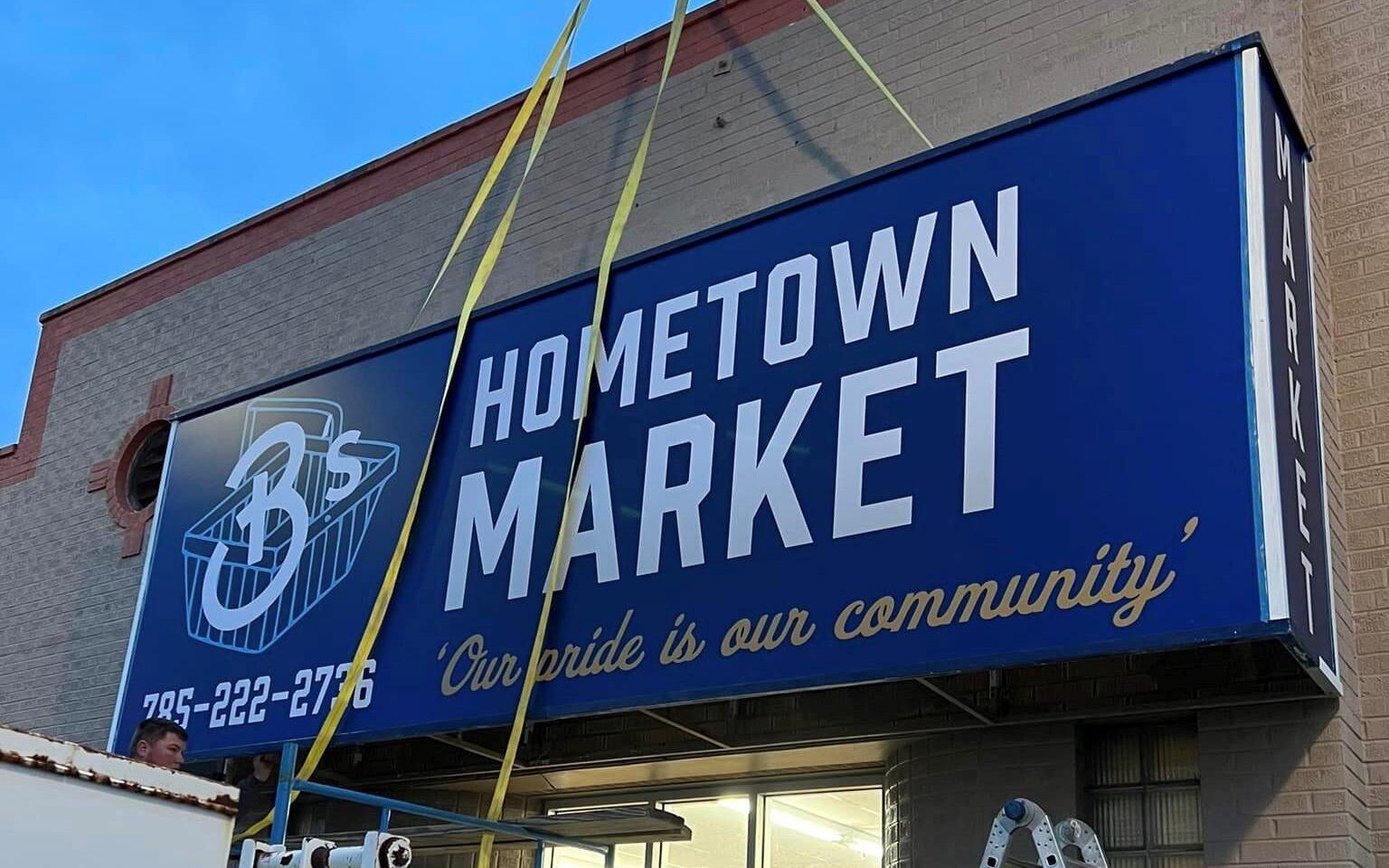 b's hometown market