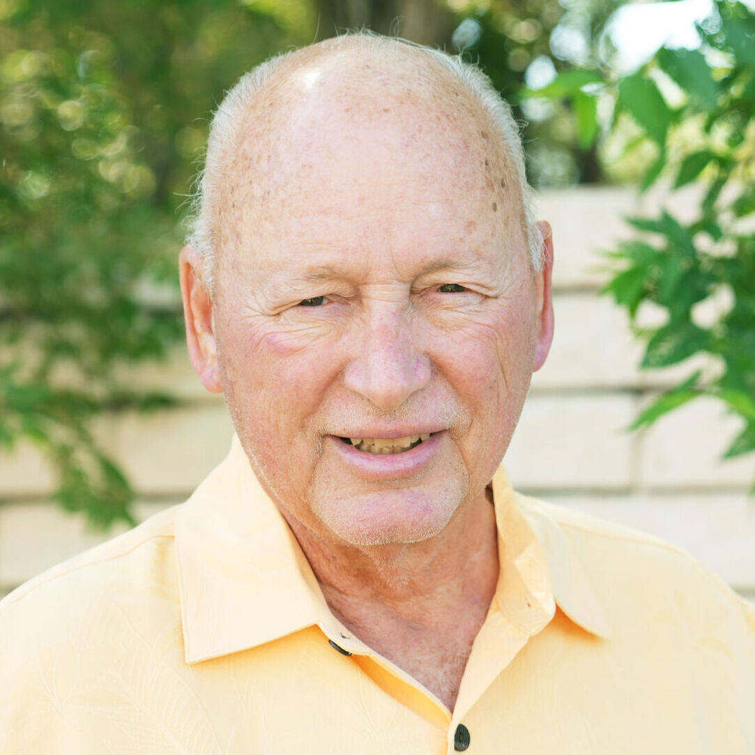 Larry Lee