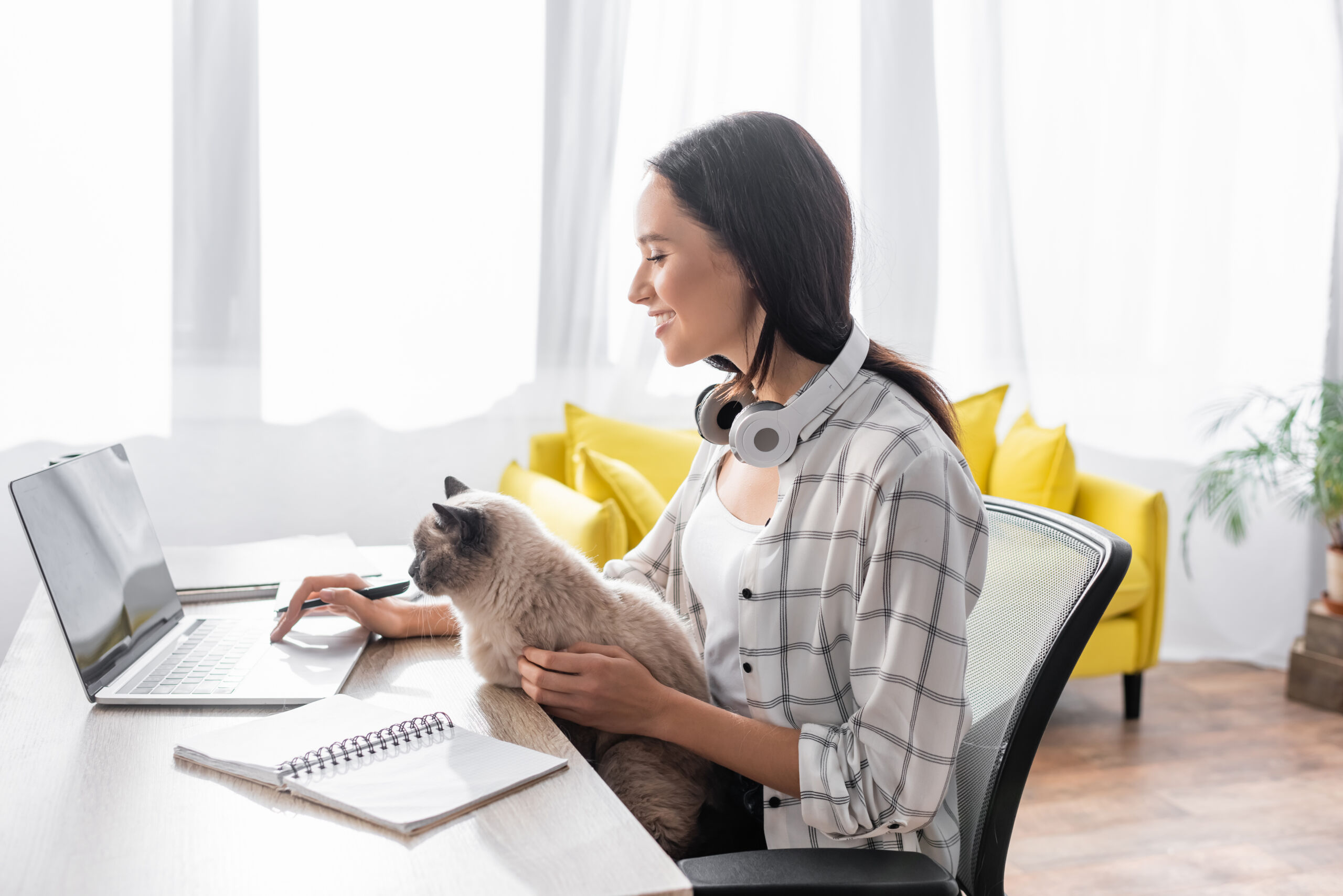 Kickstart the Summer and Explore New Career Opportunities at KANSASWORKS Virtual Job Fair